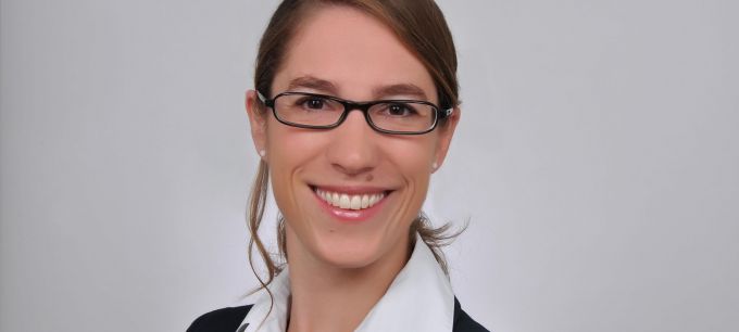 Prof. Dr. Angela Wichmann